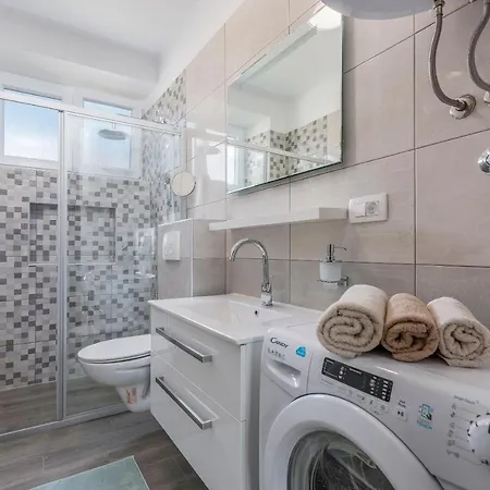 Nena I Ilka Apartamento Pula